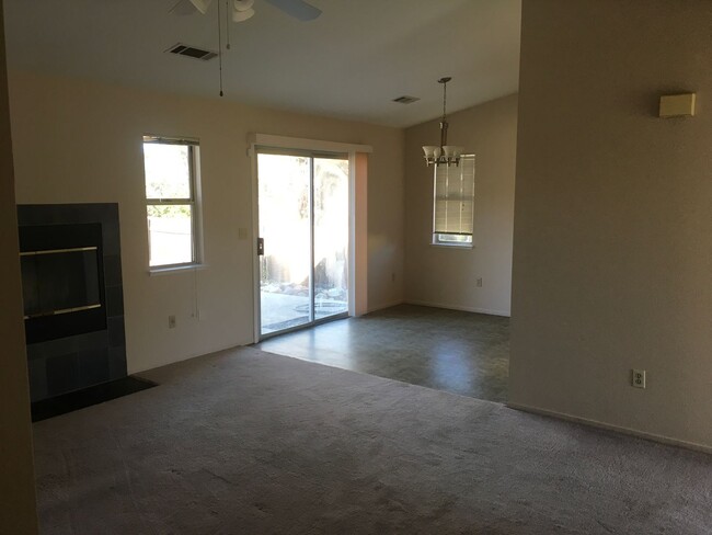 Foto del edificio - North Churncreek Home