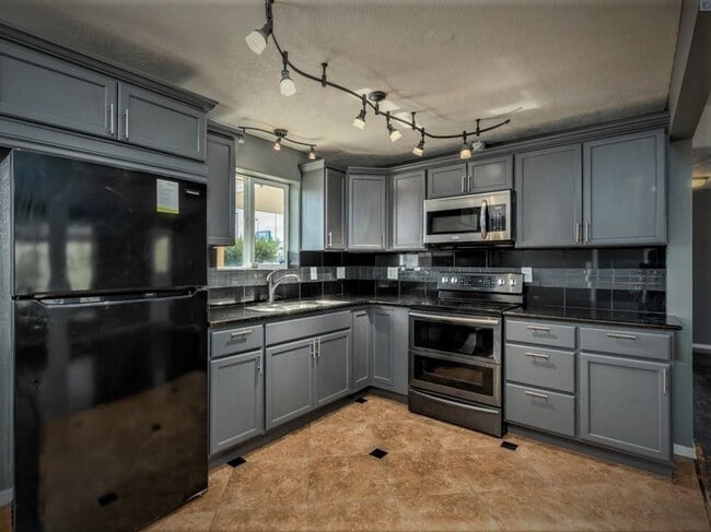 Foto del edificio - Comfort and Convenience in the Heart of Ke...