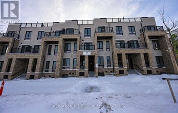 Building Photo - 51 Jefferson Side Rd