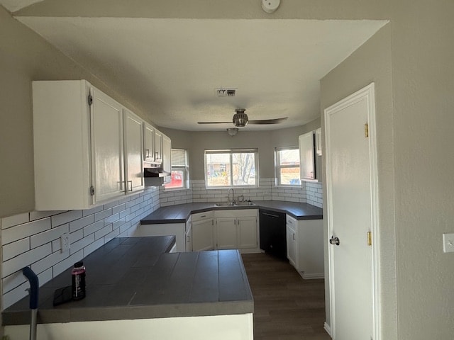 Foto del edificio - 5056 Clear Springs Dr