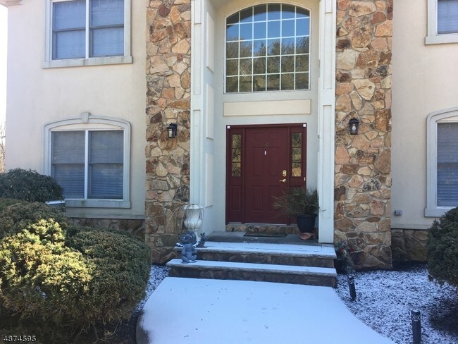 Foto del edificio - 96 Washington Valley Rd