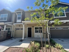 Building Photo - 3902 Wickman Loop