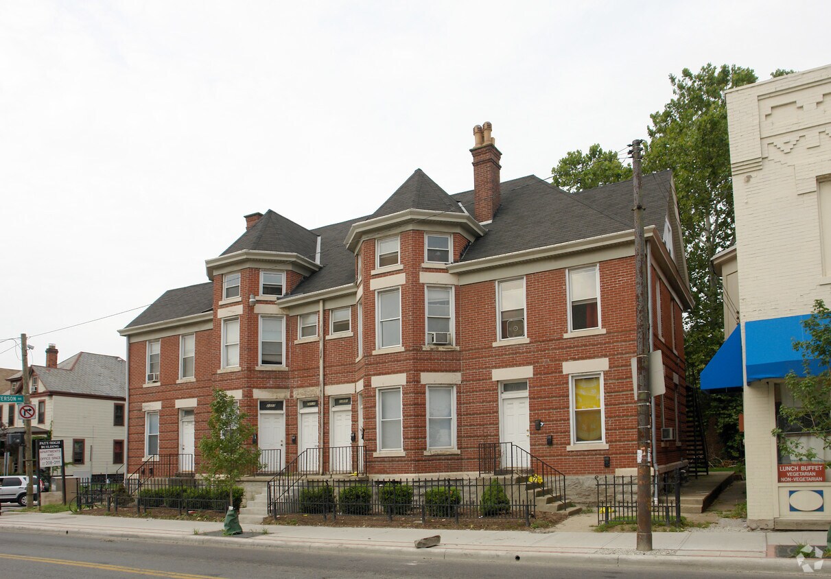Building Photo - 2351-2357 N High St