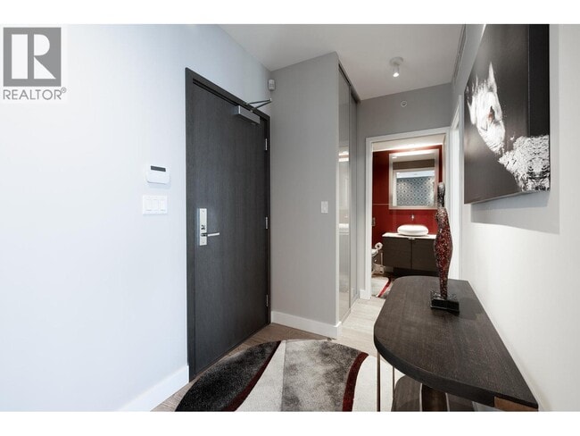 Photo du bâtiment - 1499 W Pender St