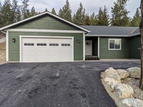 Building Photo - 129 Crystal View Ct