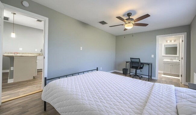 Foto del edificio - 427 E Southcross