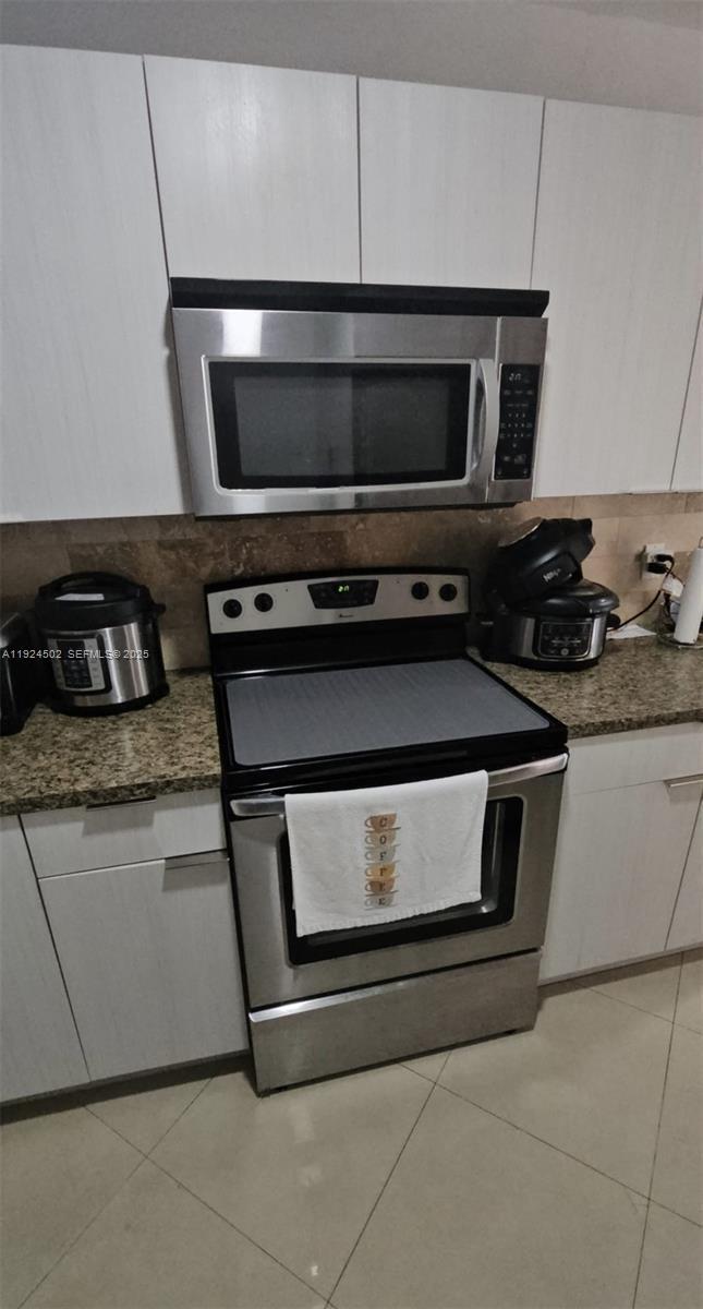 Foto del edificio - 7368 SW 82nd St