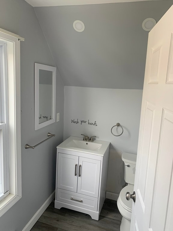 Building Photo - 16 Sycamore St