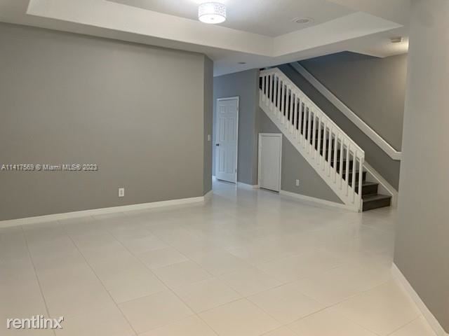 Foto del edificio - 3 br, 2.5 bath House - 9664 Royal Palm Blv...