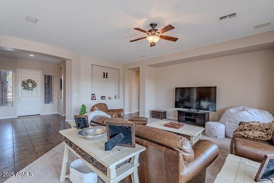 Foto del edificio - 2456 W Clearview Trail