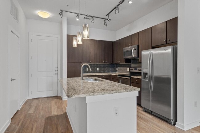 Building Photo - 1900 Barton Springs Rd