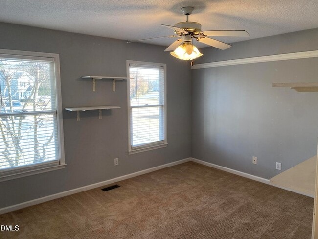 Foto del edificio - 1309 Squire Ridge Dr