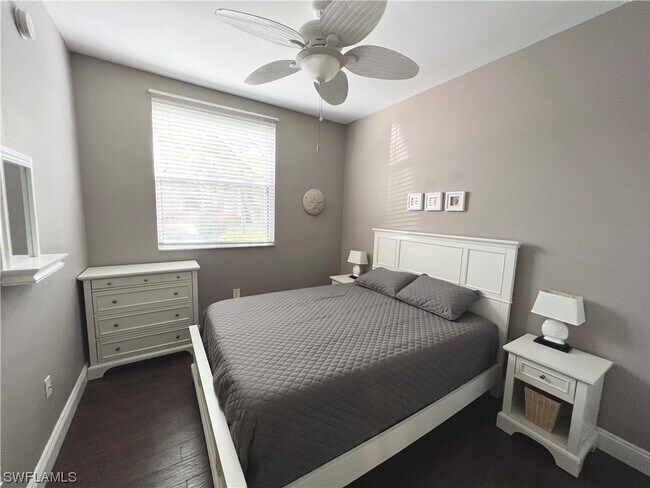 Foto del edificio - 15385 Bellamar Cir