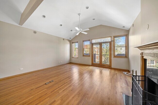 Foto del edificio - 1503 W Erie St