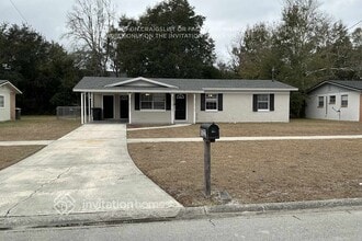 Building Photo - 5028 McManus Dr