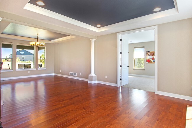 Building Photo - 2820 Sunset View Drive