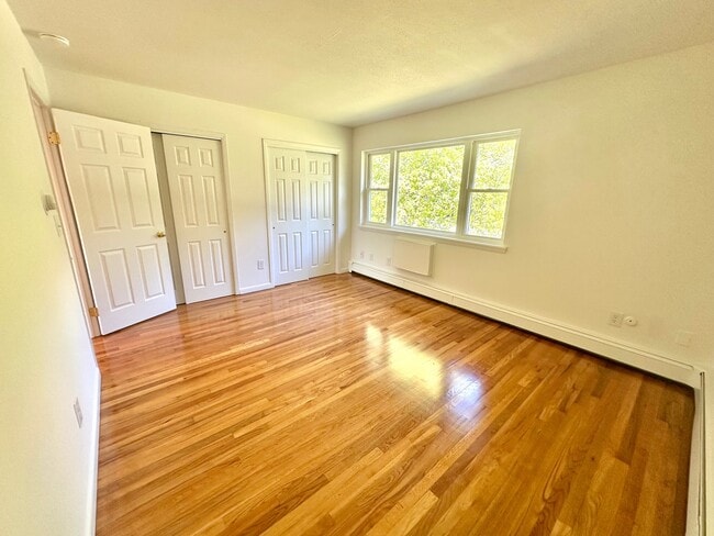 Building Photo - Orchard Hills