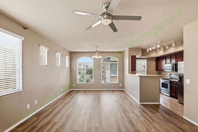 Foto del edificio - 900 S 94th St