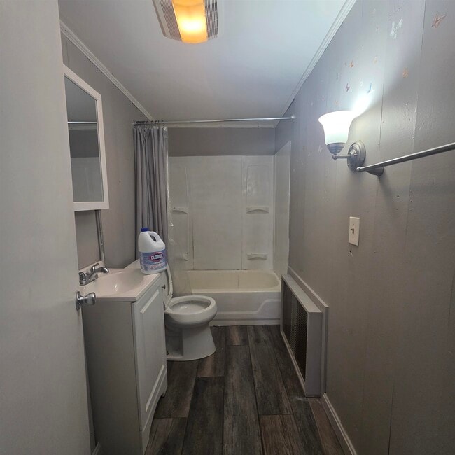 Foto del edificio - 200 Main St