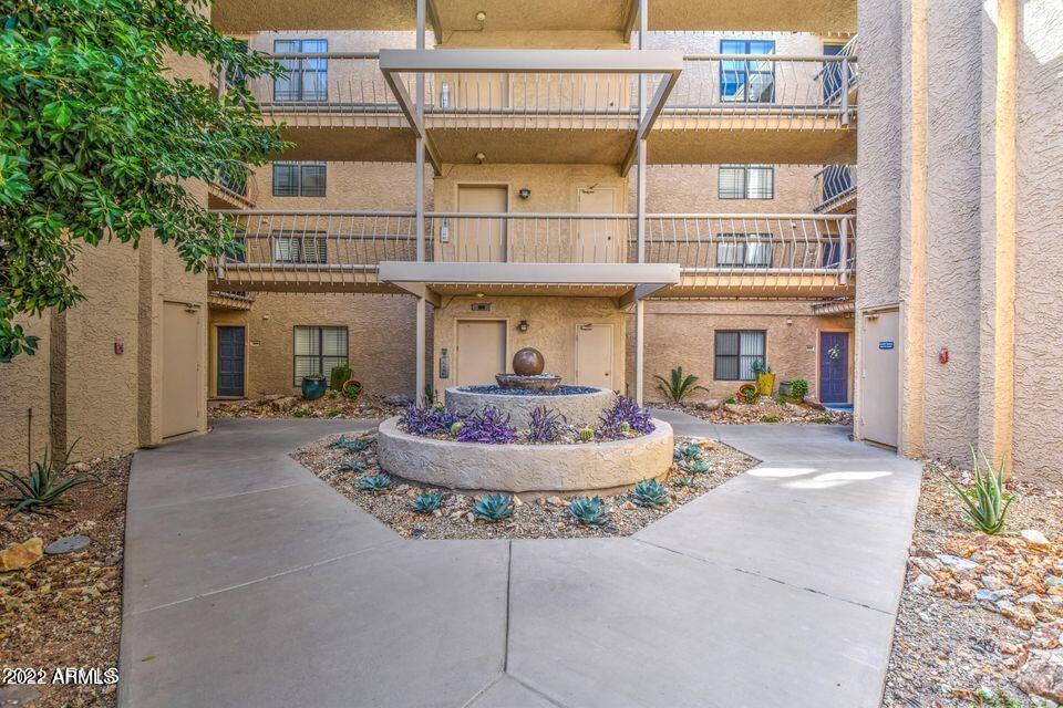 Primary Photo - 5136 N 31st Pl
