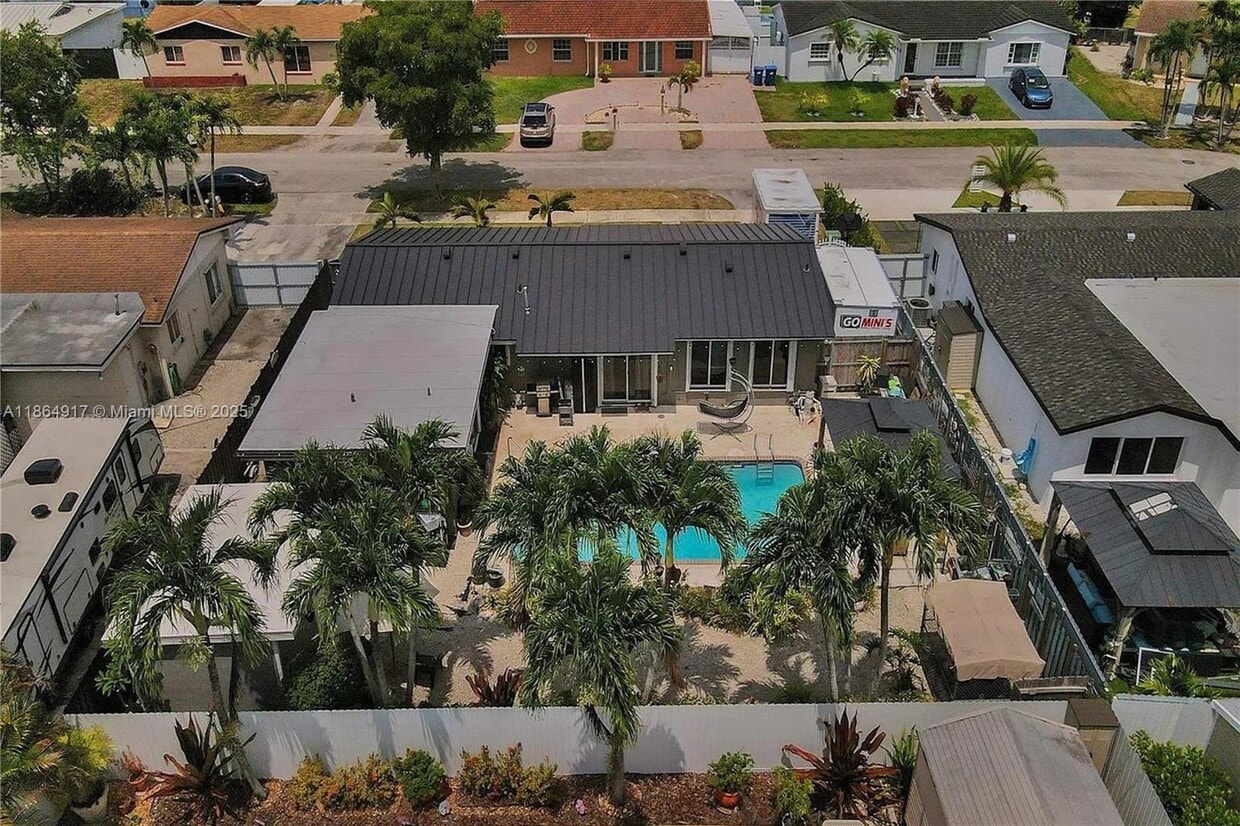 Primary Photo - 5103 SW 128th Pl