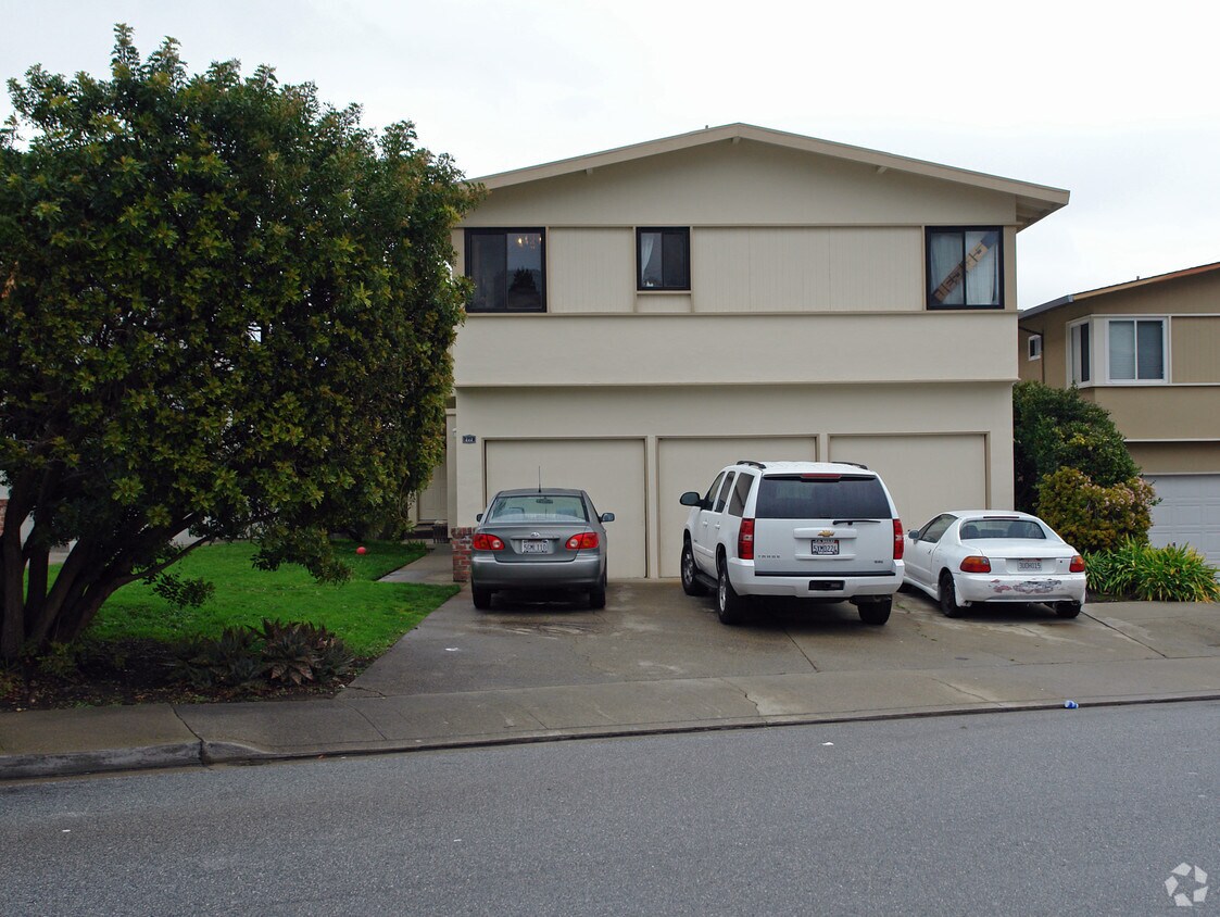 Building Photo - 222 San Felipe Ave