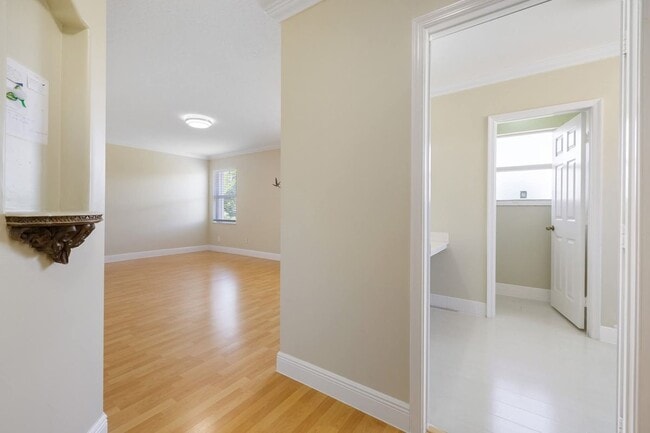 Foto del edificio - 1512 SW 106th Ave