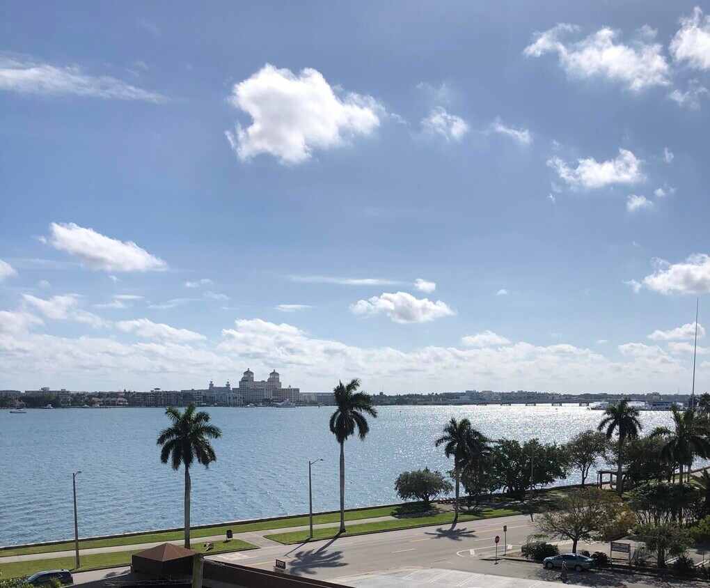 Foto principal - 1801 N Flagler Dr