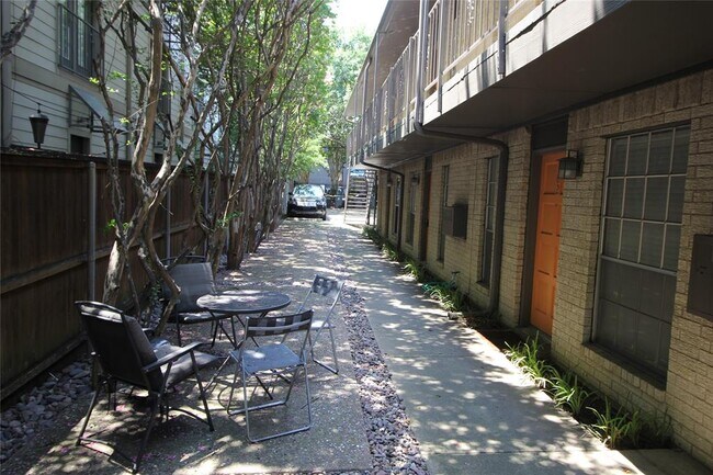 Foto del edificio - 4319 McKinney Ave