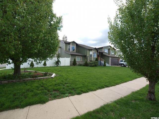 Foto del edificio - 1448 Willow Valley Dr