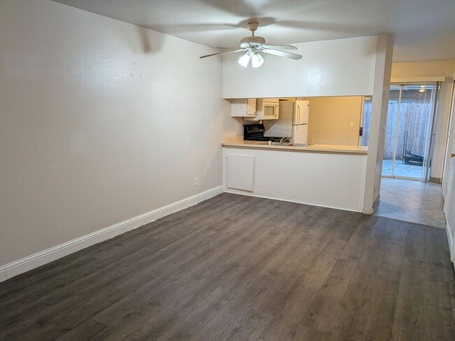 Building Photo - 4781 N Polk Ave