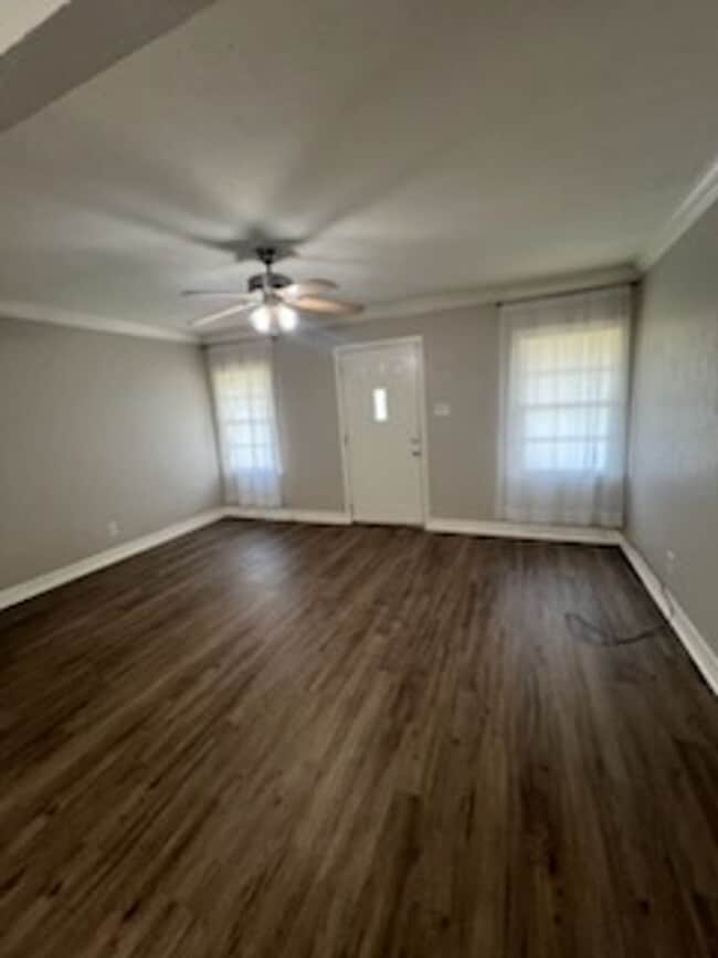 Foto del edificio - 2 Bed, 1 Bath House, NISD!