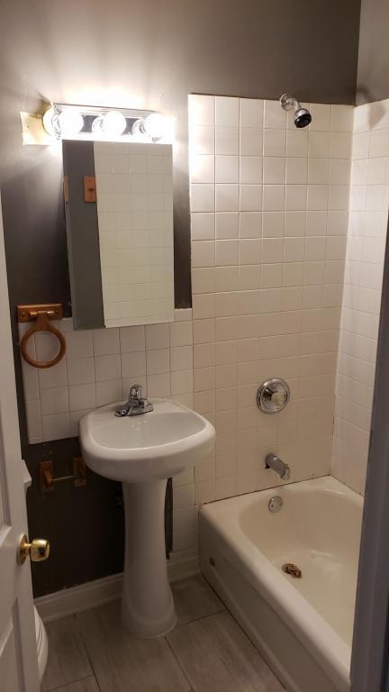 Building Photo - 6037 S Rhodes Ave Unit 3 Chicago, IL 60637