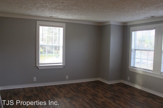 Foto del edificio - 2 br, 1 bath House - 2503 Oaks Road