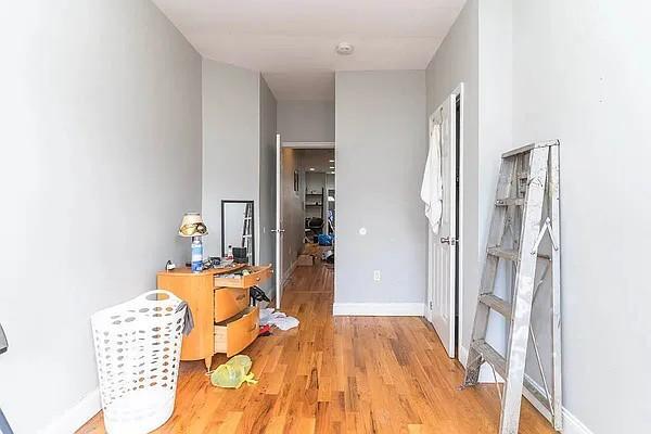 Foto del edificio - 2 bedroom in BROOKLYN NY 11207