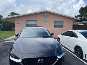 Building Photo - 361 NE 30th St