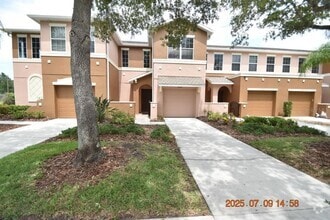 Building Photo - 2954 Birchcreek Dr