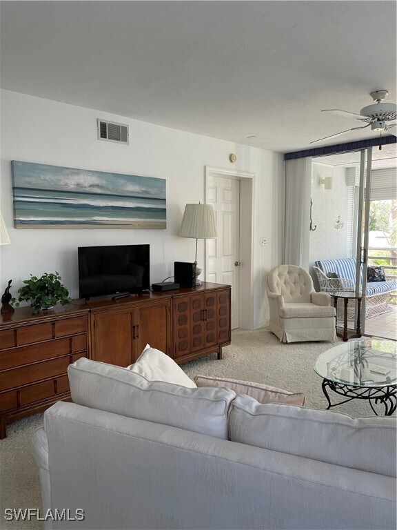 Foto del edificio - 15191 Cedarwood Ln