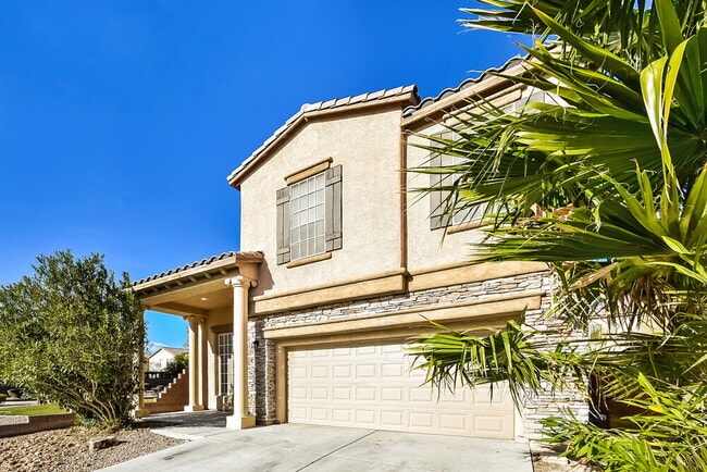 Building Photo - 324 Point Loma Ave