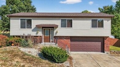 Building Photo - 5698 Madlar Ln