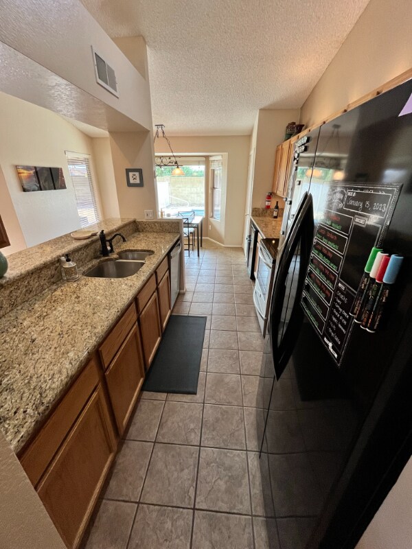 Building Photo - 18844 N 40th Pl