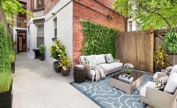 Building Photo - 202 E 13th St