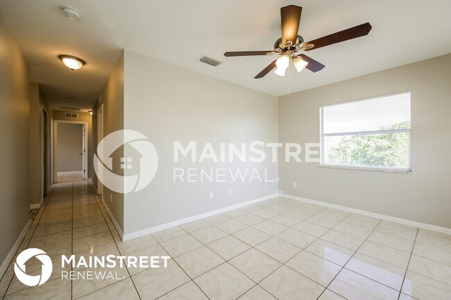 Building Photo - 2804 72nd St W