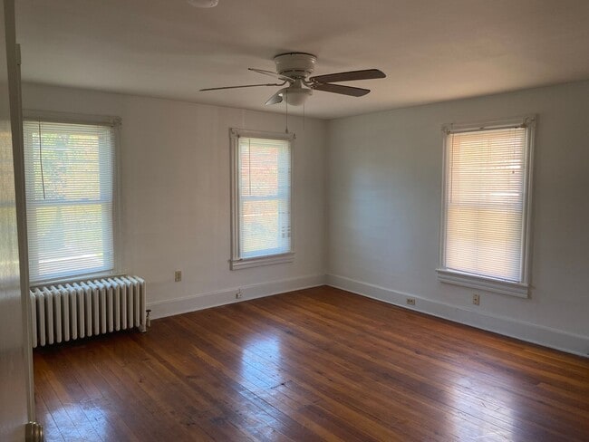 Building Photo - 506 N Loudoun St