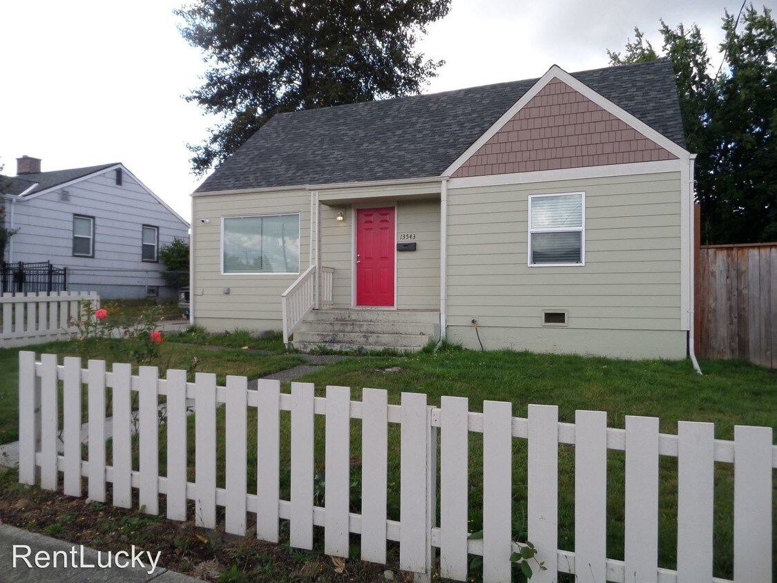Primary Photo - 13543 35th Ave S