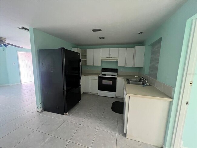 Foto del edificio - 394 Ferris Dr NW