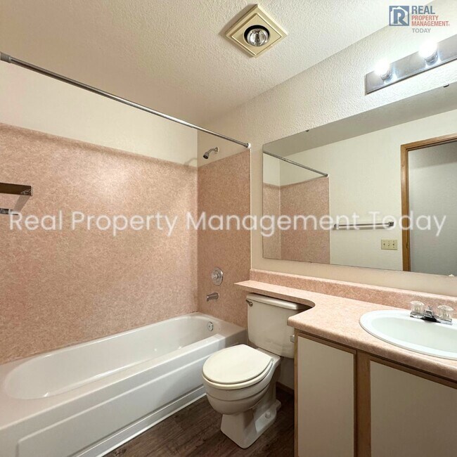 Foto del edificio - 17624 1st Ave S