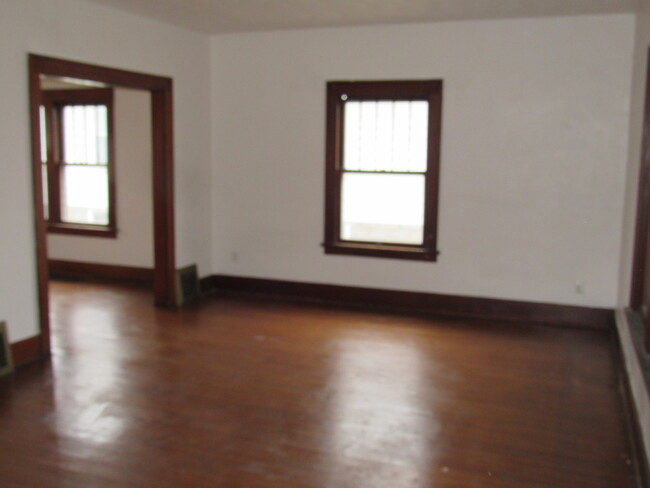 Foto del edificio - 2207 Wilkes Ave