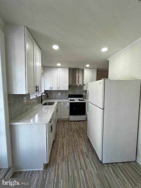 Building Photo - 2421 Evans Dr