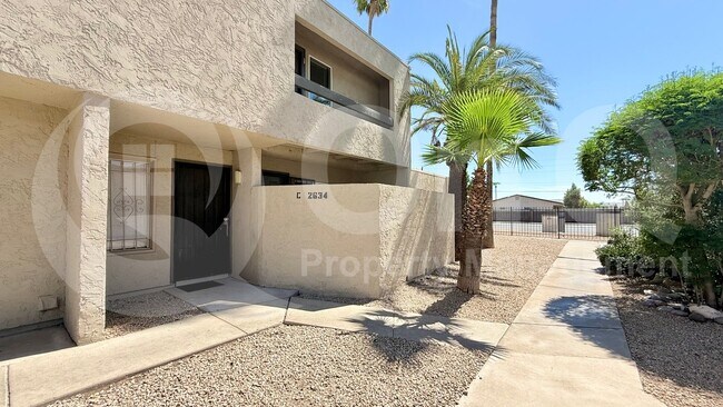 Foto del edificio - 2634 N 43rd Ave